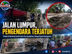 Jalan Berlumpur Benteng Somba Opu Picu Kecelakaan Pengendara